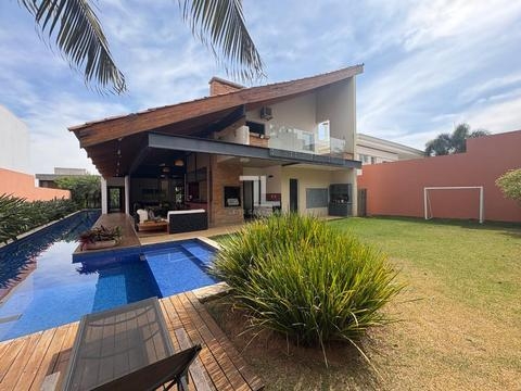 Casa à venda em Campinas, Alphaville Dom Pedro, com 3 suítes, com 350.86 m², Alphaville Dom Pedro 1